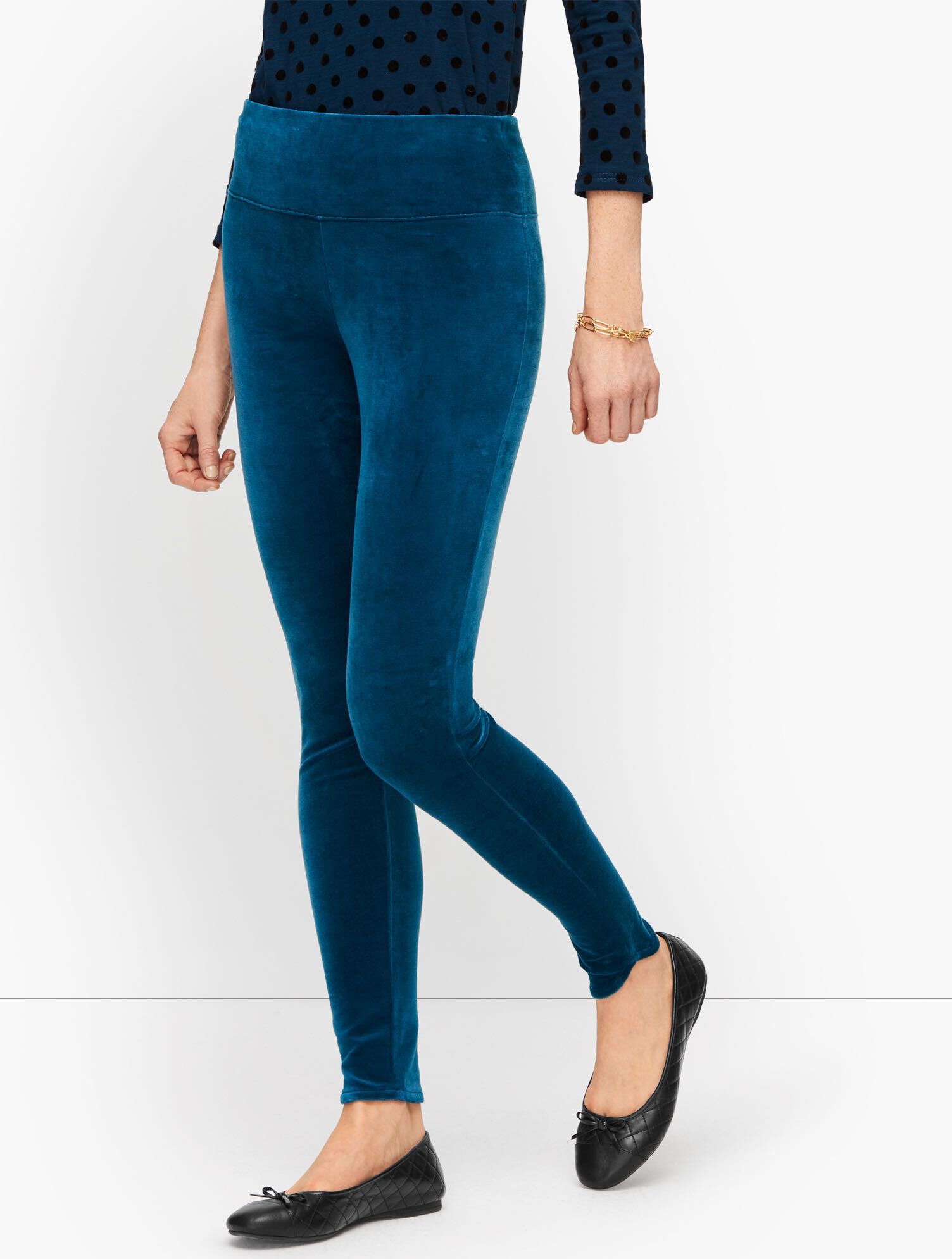 TD Collections Womens Stretchy Velvet Leggings - Soft Velour Winter Pants -  Skinny Slim Tights : : Clothing, Shoes & Accessories